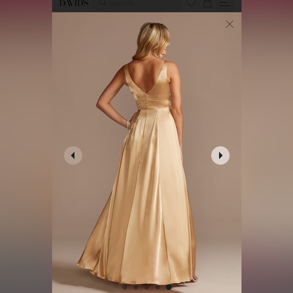 GALINA SIGNATURE
Charmeuse Tank V-Neck Dress with Slit - Picture 2 of 9